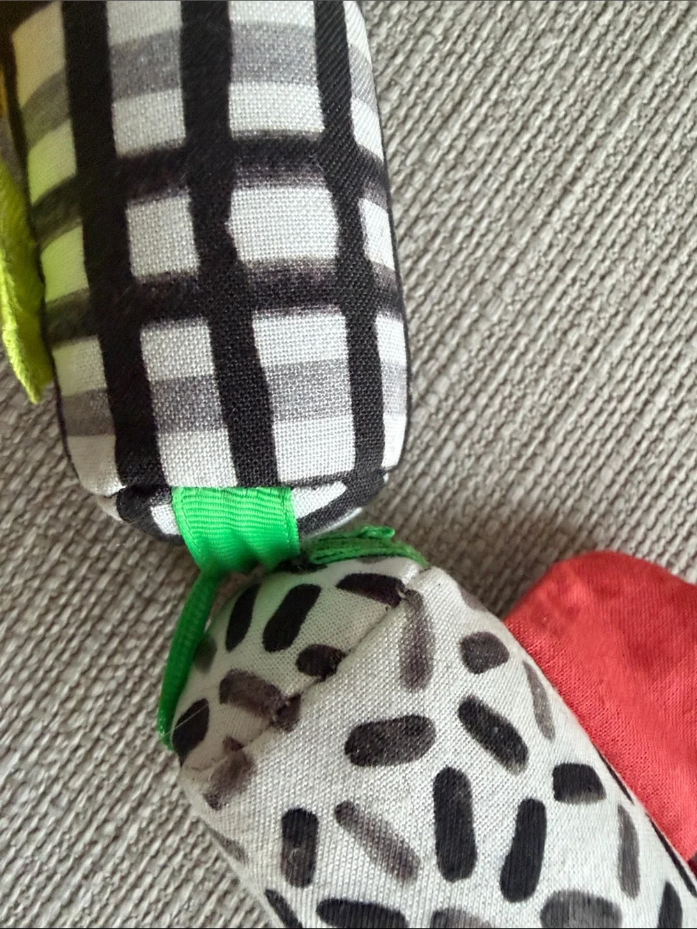 Lovevery sensory links toy